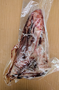 Превью Рулька кабана на кости